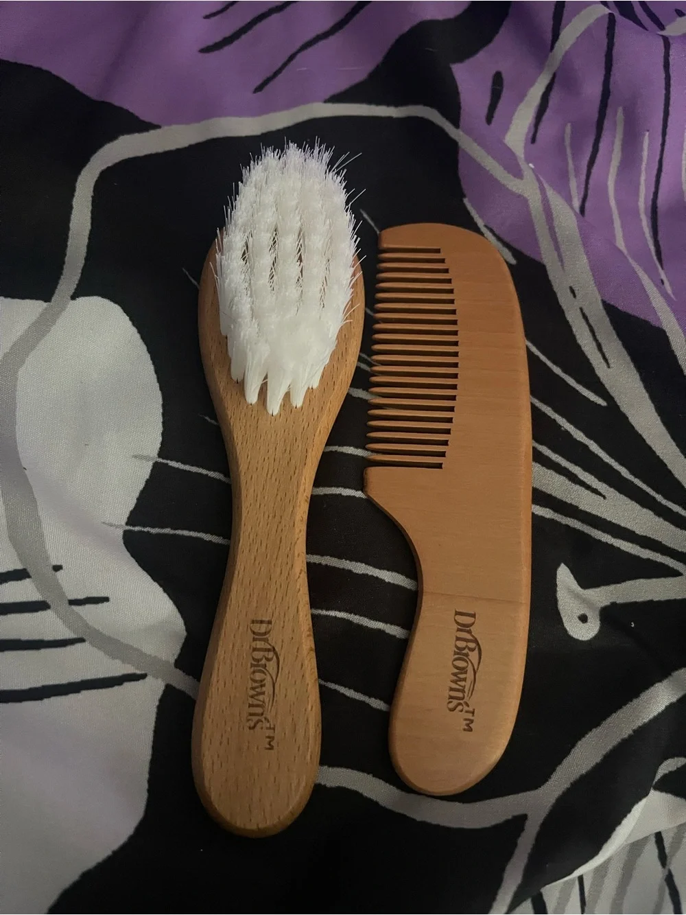 Dr. Brown's - Wooden Soft and Safe Baby Brush + Comb